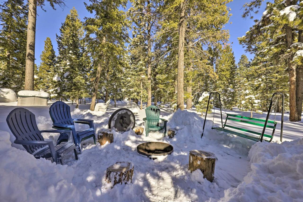 Rustic Duck Creek Village Cabin With Fire Pit! Buitenkant foto